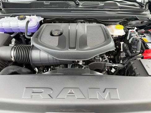 New 2026 RAM 1500 4x4 Crew Cab image 12