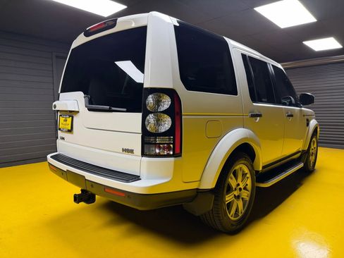 Used 2016 Land Rover LR4 HSE image 6