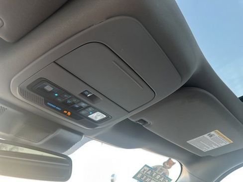 Used 2022 Ford F150 XLT w/ Equipment Group 302A High image 35