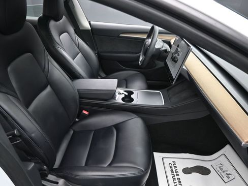Used 2023 Tesla Model 3 Standard Range RWD image 32