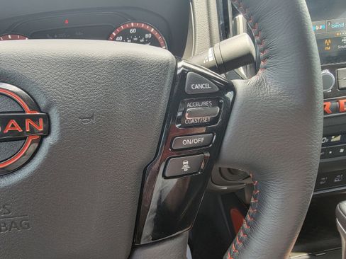 Used 2025 Nissan Frontier PRO-4X w/ Pro Convenience Package image 23