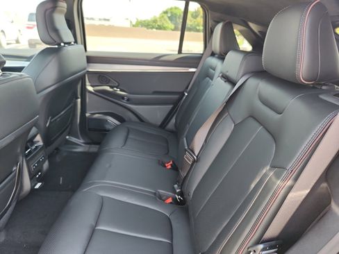 New 2025 Jeep Wagoneer S Launch Edition image 18