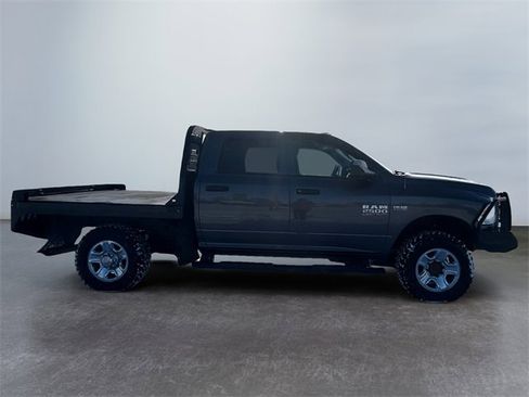 Used 2018 RAM 2500 Tradesman image 6