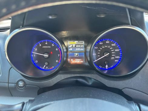 Used 2018 Honda CR-V Touring image 10