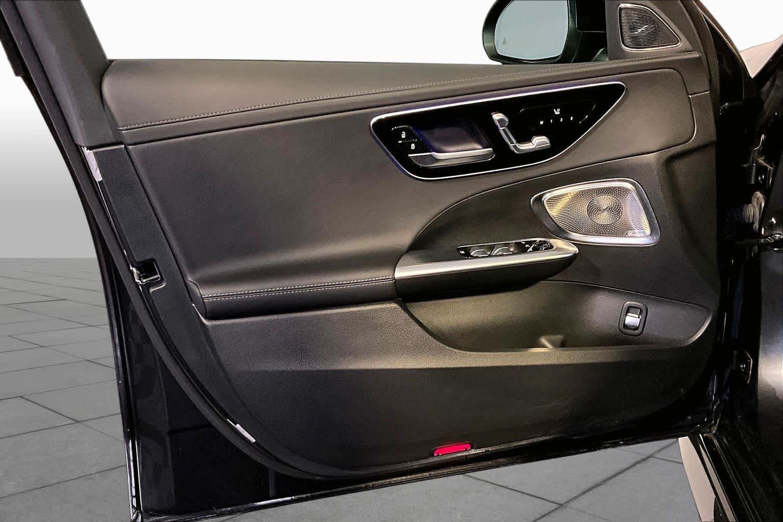 Certified 2024 Mercedes-Benz C 300 4MATIC Sedan image 22