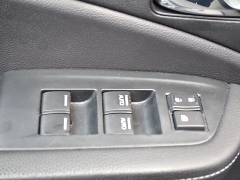 Used 2023 Honda Ridgeline Sport image 15