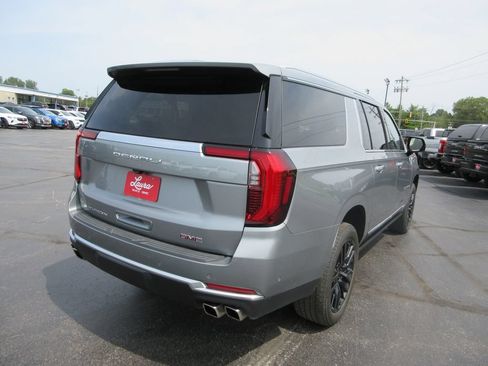Certified 2025 GMC Yukon XL Denali w/ Sun & Power Step Package AWD/4WD image 6
