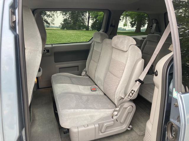 Used 2004 Ford Freestar SE FWD image 19
