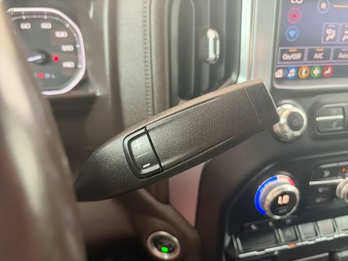 Used 2019 GMC Sierra 1500 SLT RWD image 16