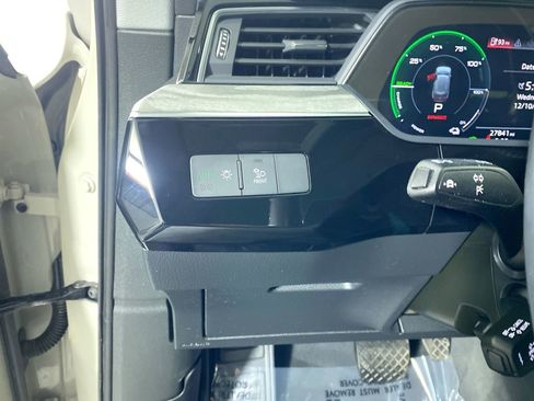Certified 2021 Audi e-tron Premium w/ Convenience Plus Package image 14