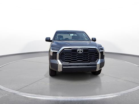 New 2026 Toyota Tundra SR5 AWD/4WD image 3