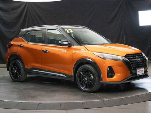 Used 2022 Nissan Kicks SR FWD image 1