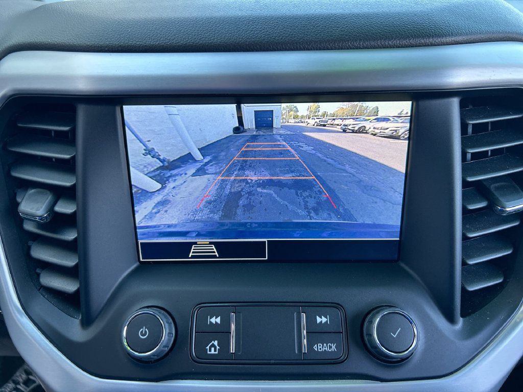 Used 2023 GMC Acadia SLE w/ Driver Convenience Package AWD/4WD image 18