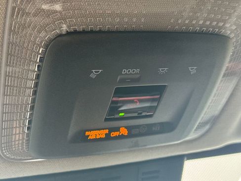 Used 2023 Toyota Prius Prime FWD image 28