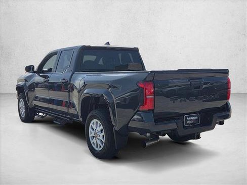 Used 2024 Toyota Tacoma SR5 RWD image 7