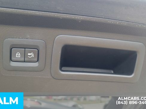 Used 2025 MAZDA CX-50 AWD 2.5 Hybrid w/ Premium Pkg image 9