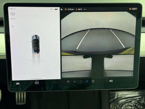 Used 2022 Tesla Model 3 Performance image 31