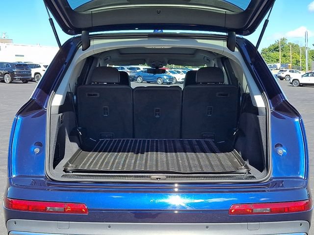 Used 2023 Audi Q7 3.0T Premium Plus w/ Premium Plus Package AWD/4WD image 31