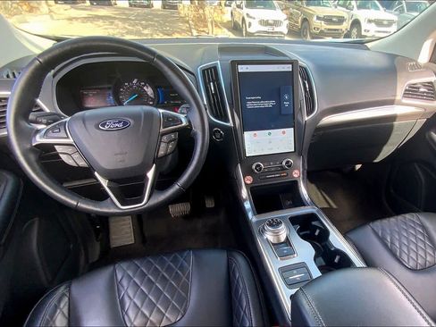 Certified 2024 Ford Edge Titanium image 15