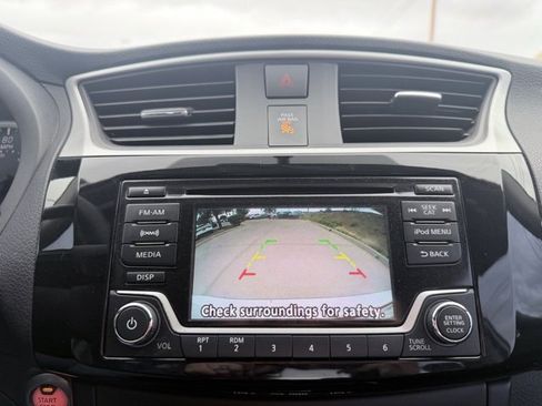 Used 2018 Nissan Sentra SV image 25