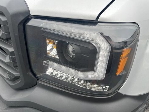 Used 2018 GMC Sierra 1500 Denali AWD/4WD image 13