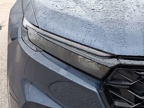 Used 2023 Honda CR-V Sport image 9