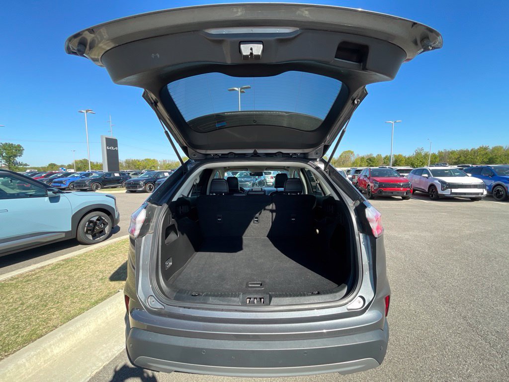 Used 2024 Ford Edge SEL AWD/4WD image 9