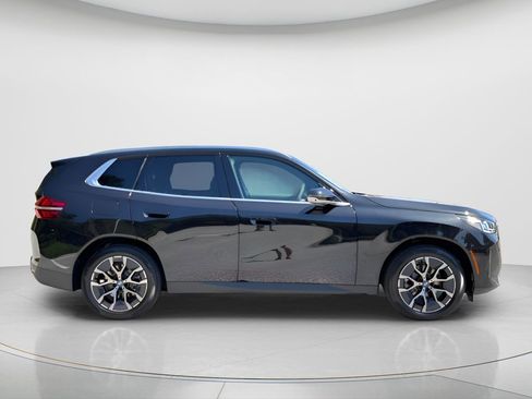 New 2026 BMW X3 xDrive30 w/ Premium Package AWD/4WD image 4