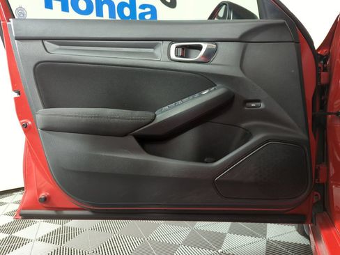 Certified 2024 Honda Civic Sport image 9