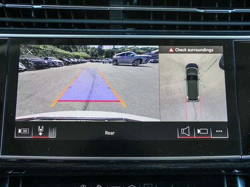 Used 2023 Audi Q7 Premium Plus w/ Premium Plus Package image 23