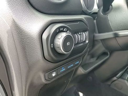 Used 2021 Jeep Wrangler Unlimited Rubicon 4xe w/ Cold Weather Group image 11