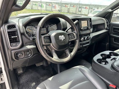 Used 2021 RAM 3500 Tradesman w/ Chrome Appearance Group RWD image 29