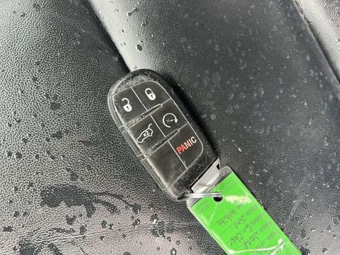 Used 2019 Jeep Grand Cherokee Limited AWD/4WD image 33