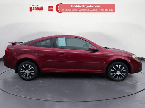 Used 2009 Pontiac G5 w/ Appearance Package FWD image 7