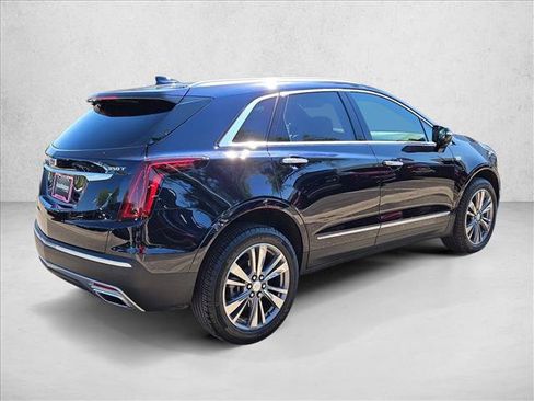 Used 2021 Cadillac XT5 Premium Luxury image 5