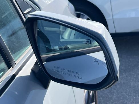 Used 2024 Toyota Sienna XLE Woodland Edition AWD/4WD image 16