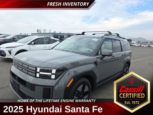 Used 2025 Hyundai Santa Fe SEL image 1