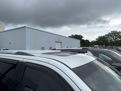 Used 2018 GMC Yukon XL Denali w/ Open Road Package RWD image 5