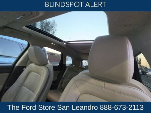 Used 2023 Lincoln Corsair FWD w/ Equipment Group 101A image 12