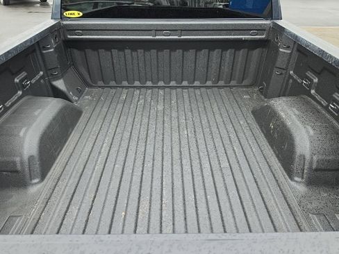 Used 2020 Chevrolet Silverado 1500 LT w/ All-Star Edition image 26