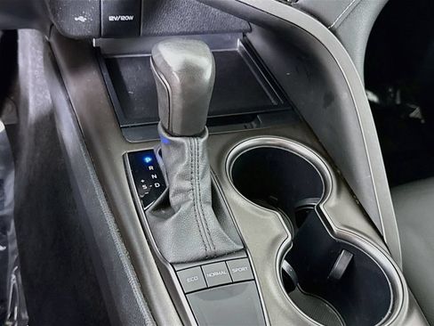 Certified 2024 Toyota Camry SE w/ Cold Weather Package FWD image 11