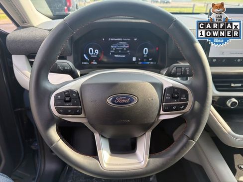 Used 2025 Ford Explorer Active w/ Active Comfort Package AWD/4WD image 19
