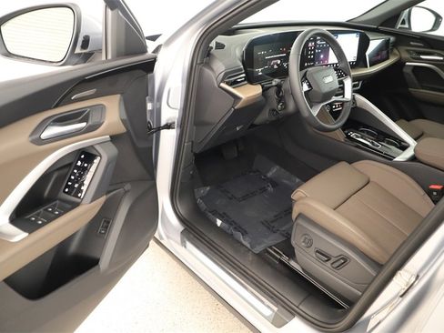 New 2025 Audi Q5 Prestige image 14