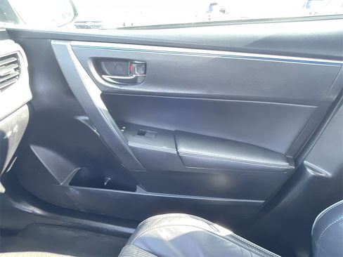Used 2014 Toyota Corolla S image 20