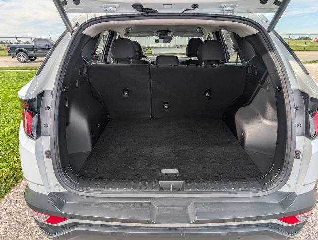 Used 2024 Hyundai Tucson SEL FWD image 9