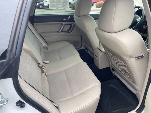 Used 2009 Subaru Outback 2.5i Special Edition image 13