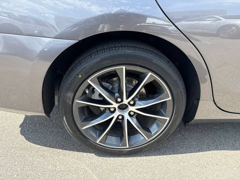 Used 2017 Toyota Camry XSE FWD image 10
