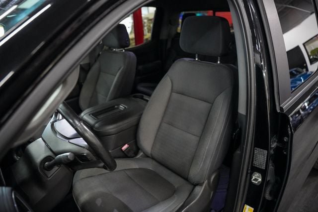 Used 2019 Chevrolet Silverado 1500 RST w/ All-Star Edition AWD/4WD image 4
