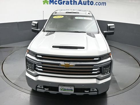Used 2022 Chevrolet Silverado 3500 High Country image 24