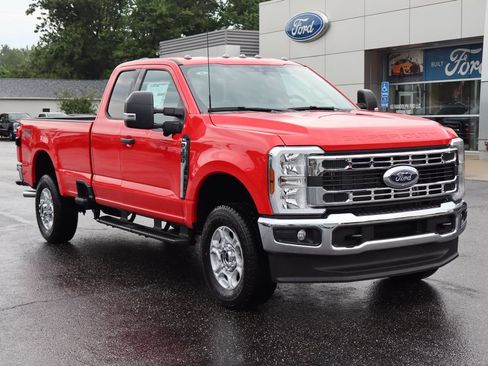 New 2026 Ford F350 XLT w/ 360-Degree Camera Package AWD/4WD image 2